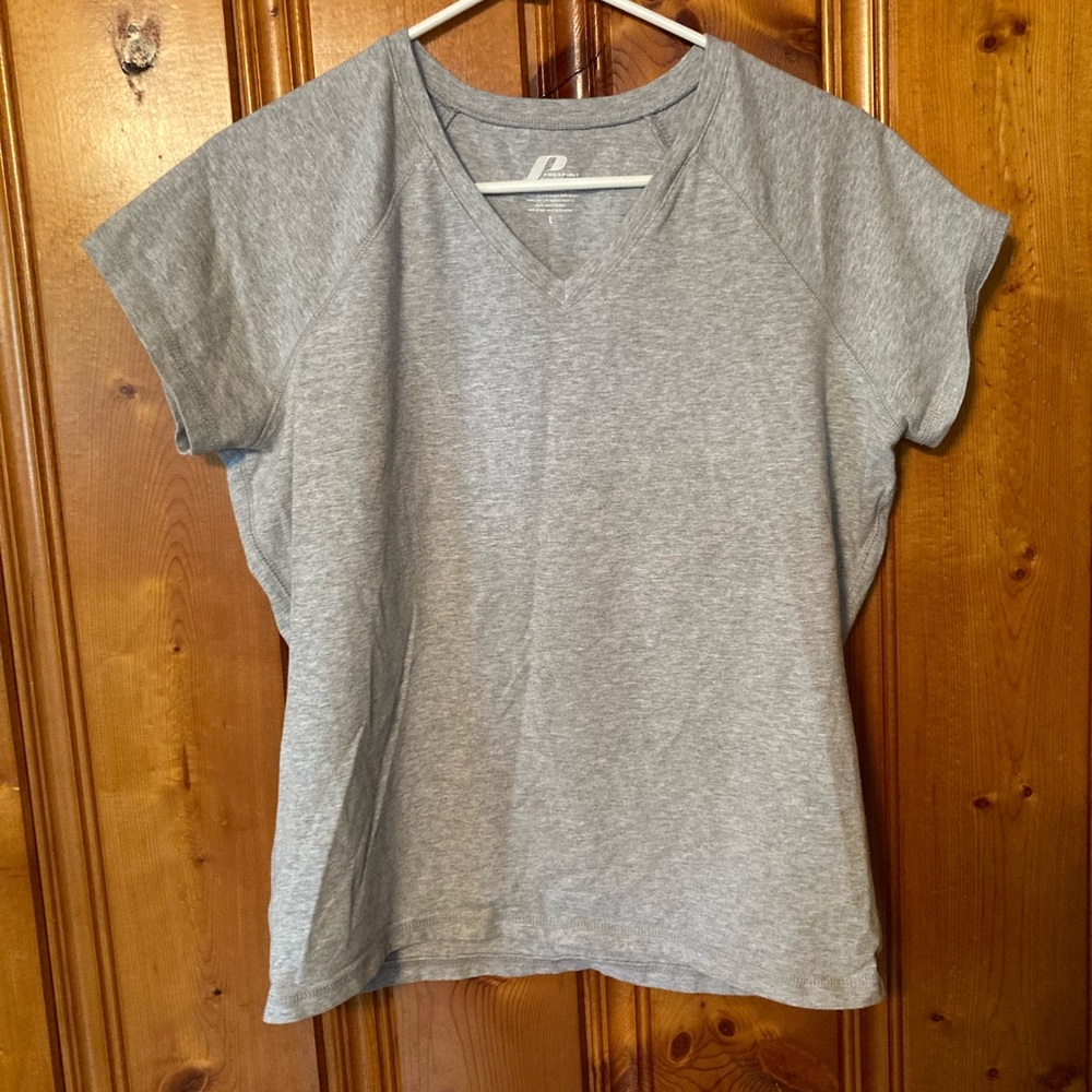 Size says Large but fits like a Medium Women’s Prospirit Athletic Gear top New